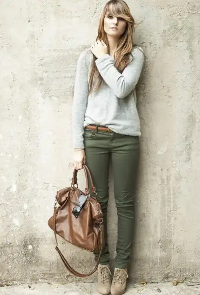 bayanlara-ozel-yesil-pantolon-kombinleri-9.webp