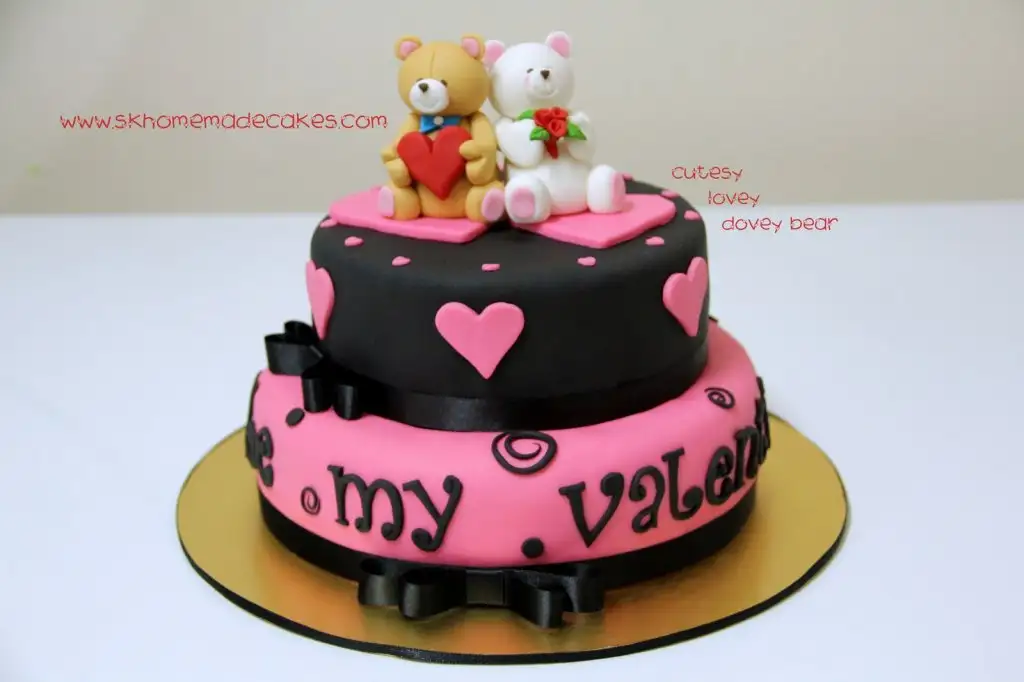 Be my Valentine (cutesy lovey dovey bear).webp