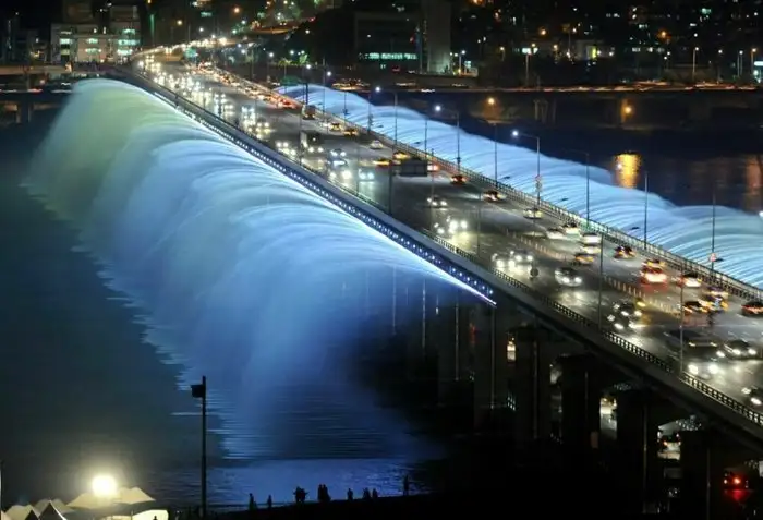 be320493dcba41fb90a2e40400fc5e78.jpg.700x0_q85_autocrop_crop-smart_upscale.webp
