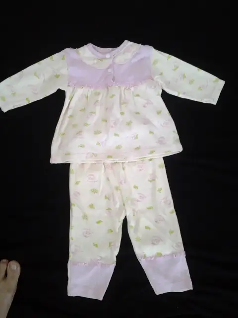 BEBEK KIYAFETLERİ (16).webp