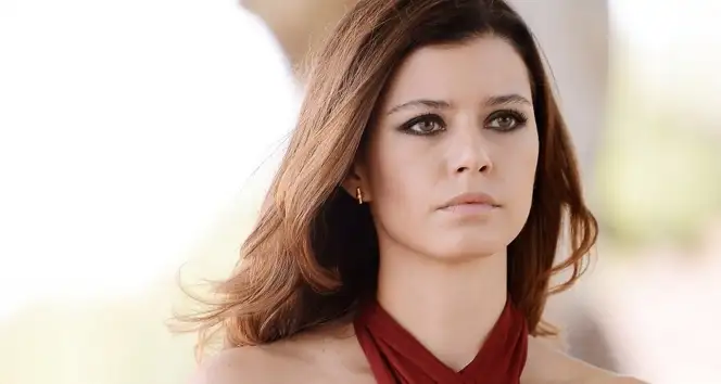 beren-saatten-eski-sevgilisine-duygulandiran-mesaj-973655-664x354.webp