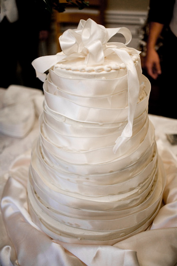 Best-Wedding-Cakes-at-Stylish-Eve-2013_10.jpg