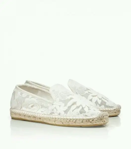 beyaz-espadrilles-ayakkabı-modeli.webp