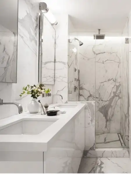 beyaz-mermer-banyo-modelleri-2017.webp