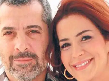 Bir-dönemin-en-hızlı-playboyu-Erdal-Acar-eşi-Emel-Acara-1-buçuk-milyonluk-sürpriz-yaptı..webp