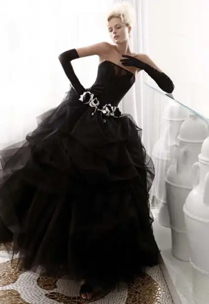 black-wedding-dresses-22.webp