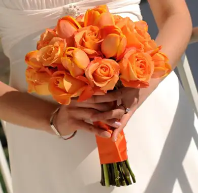 bouquet_mariee_orange.webp