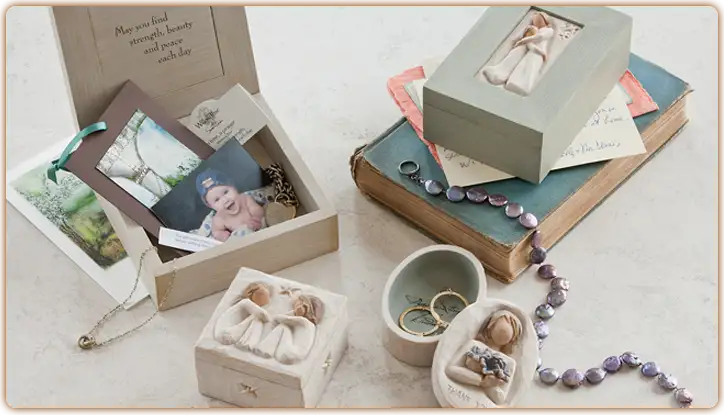 Boxes-2013c1-CatBanner.webp