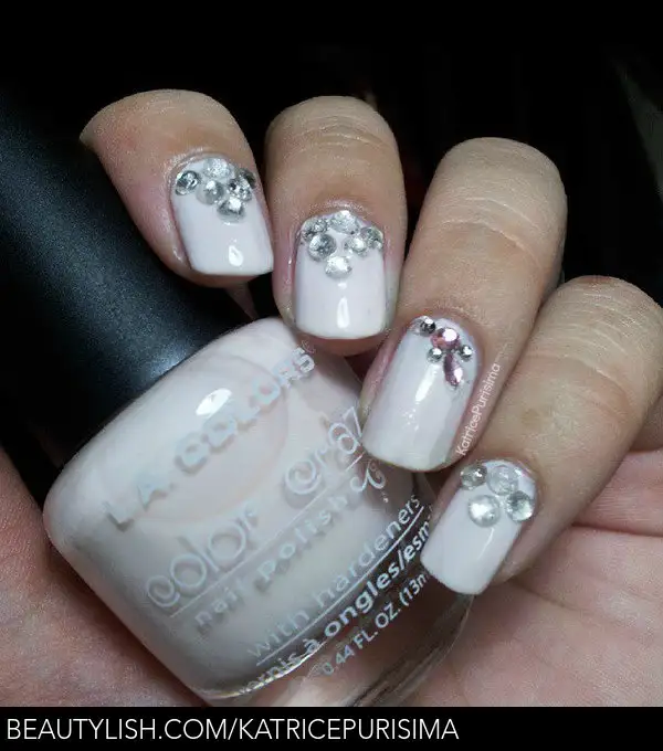 bridal-nails-.webp