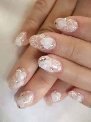 bridal_nail_art_2012_1_thumb-1.webp