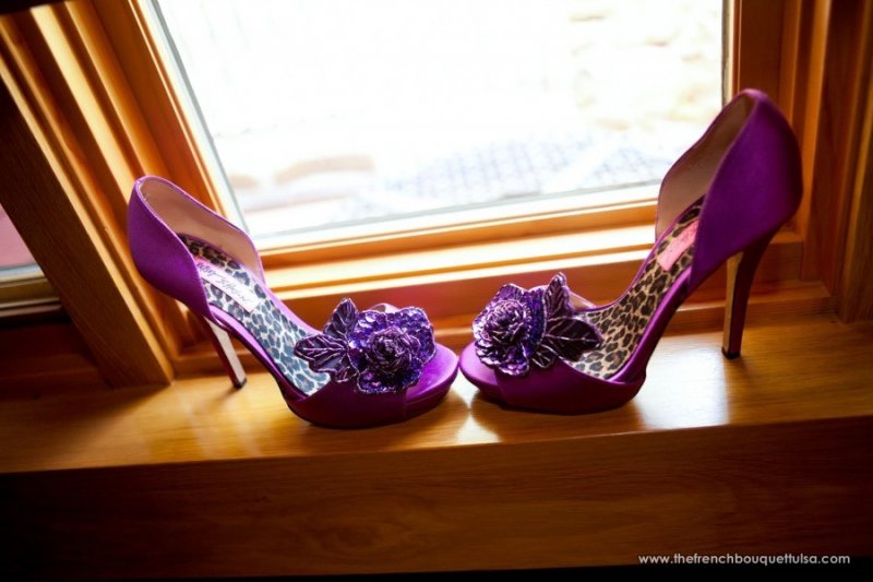 Bright-Purple-Betsey-Johnson-Wedding-Shoes-The-French-Bouquet-Artworks-Tulsa-Photography.jpg
