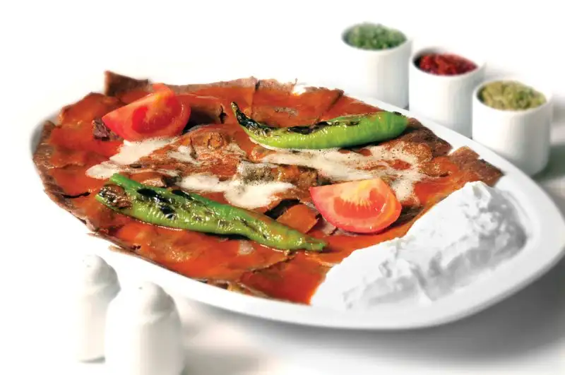 bursa-yemekleri-iskender.webp