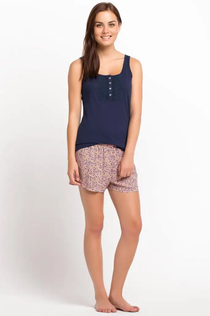 C9799_W83_14SM_01_01.webp