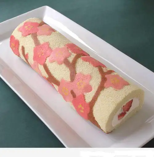 CakeRollo.webp