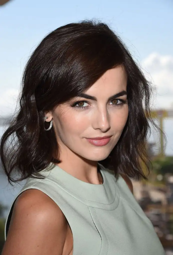 camilla-belle-in-conversation-with-gucci-director-frida-giannini-event-in-brazil-05-30-14-_1.webp