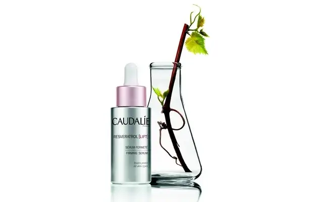 caudalie-resveraterol-sikilastirici-anti-aging-serum.webp