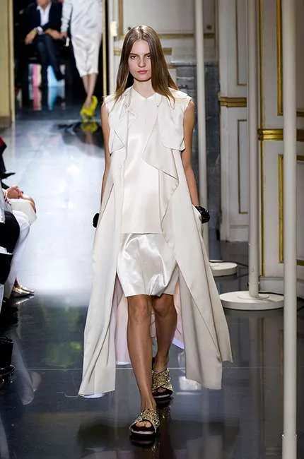 celine_ilkbahar_yaz_2013_defile_moda_elbise (11)