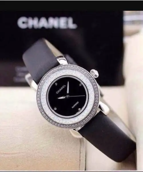 chanel-klasik-saat-modeli.webp