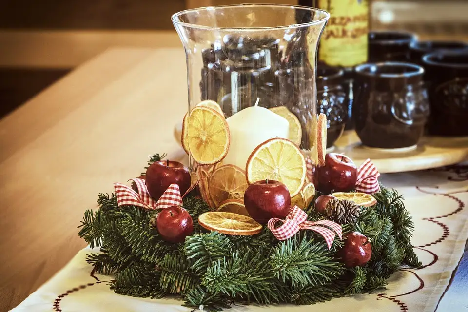 christmas-decoration-1921569_960_720.webp