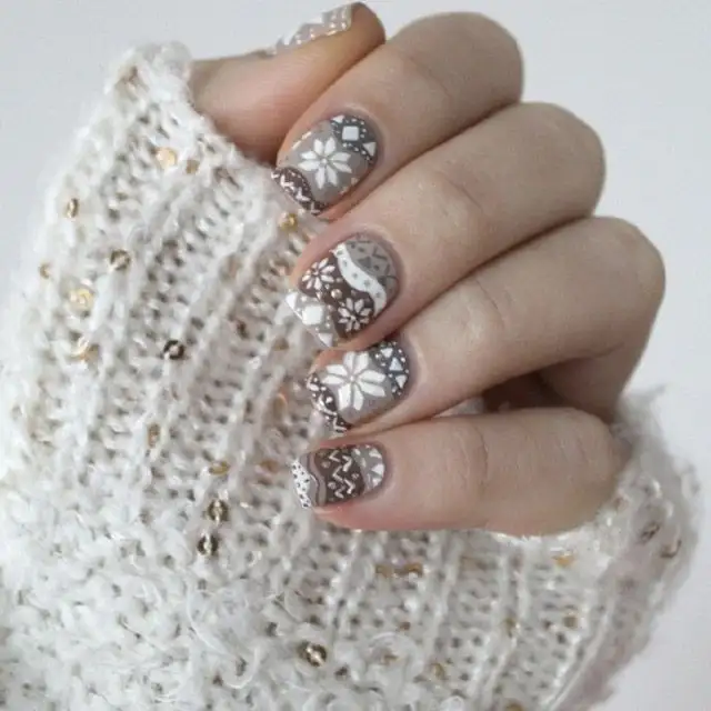 christmas-party-nailart06.webp