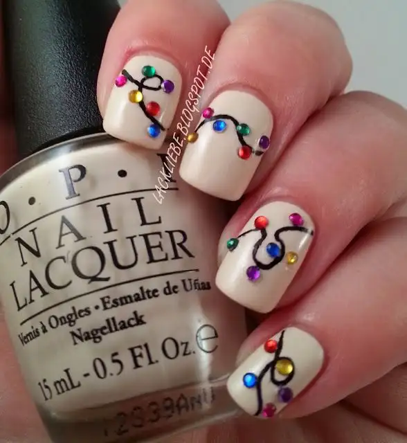 christmas-party-nailart14.webp