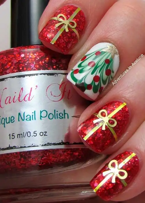 christmas-party-nailart18.webp