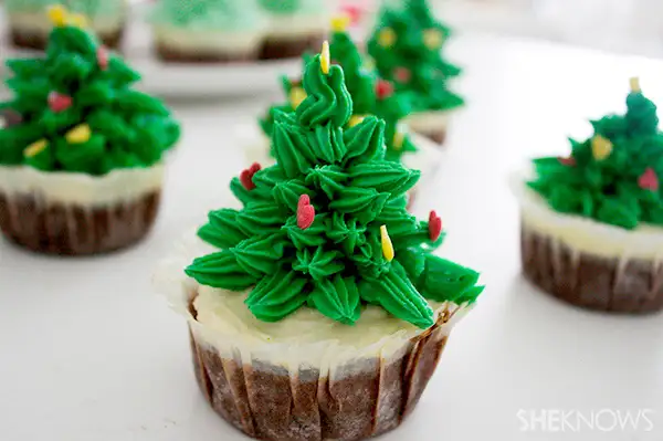 christmas-tree-cupcakes-decorating-step-6-put-sprinkles-on.webp