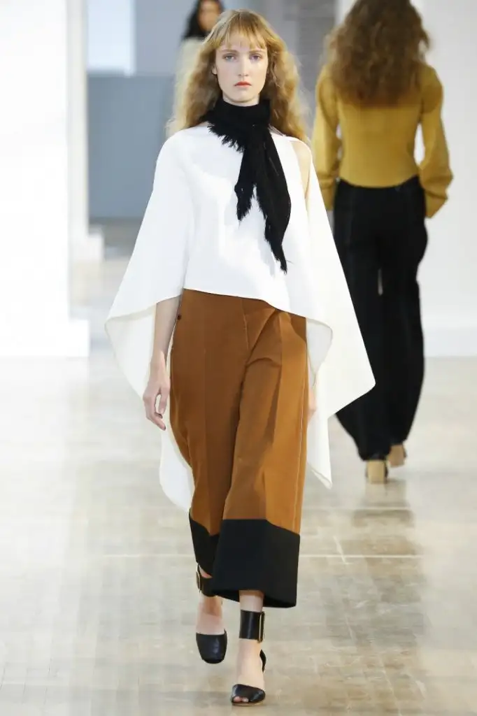 christophe-lemaire-ilkbahar-yaz-2016-paris-moda-haftasi-_lem0169.webp