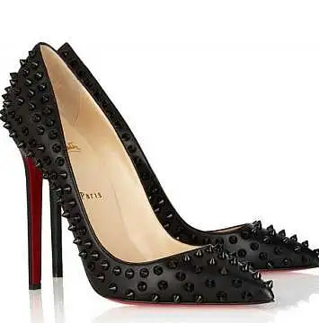 Çivili-Stiletto-Topuklu-Ayakkabı-Modelleri.webp