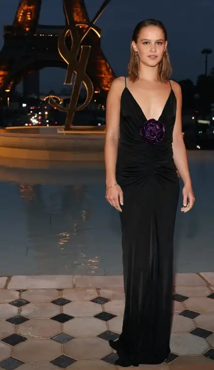 clara.jpg