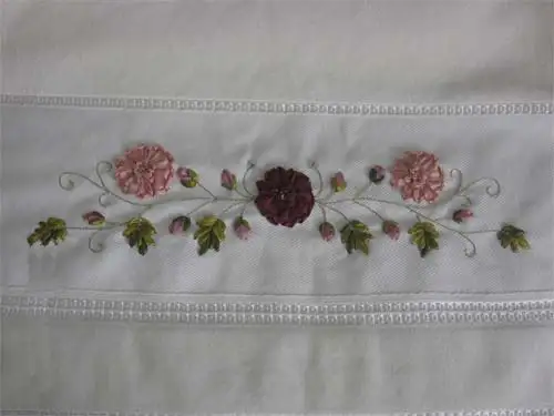 cok-guzel-igne-oyasi-ve-kurdele-isi-yeni-ceyizlik-havlu-kenari-galerisi-resimleri.webp