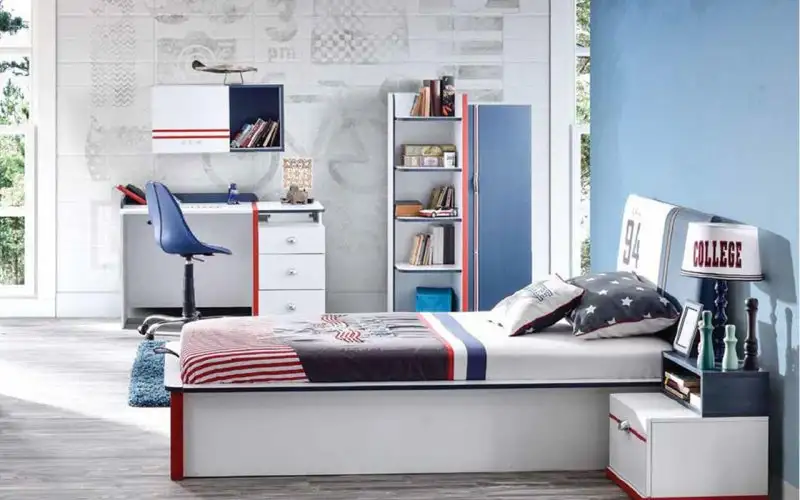 college_889a2.webp