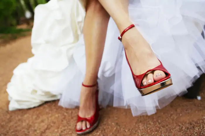 Color-wedding-shoes-2.webp