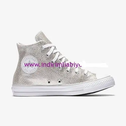 Converse-Chuck-Taylor-All-Star-gümüş-metalik-spor-ayakkabı.webp