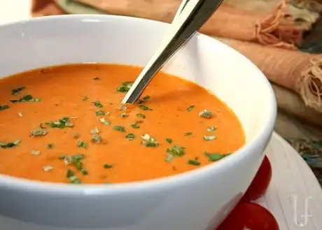 Creamy-Tomato-Soup1-460x329.webp