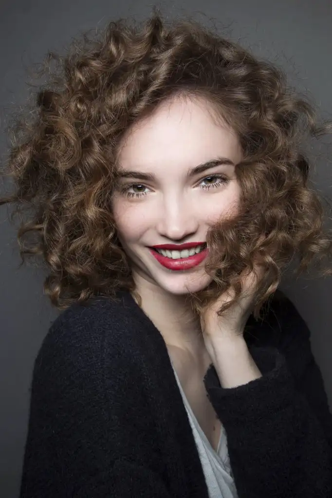 curly-lob.webp