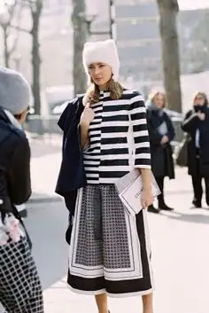 d3c2739903f13989b91aacf9c8dfaffc--how-to-knit-breton-stripes.webp