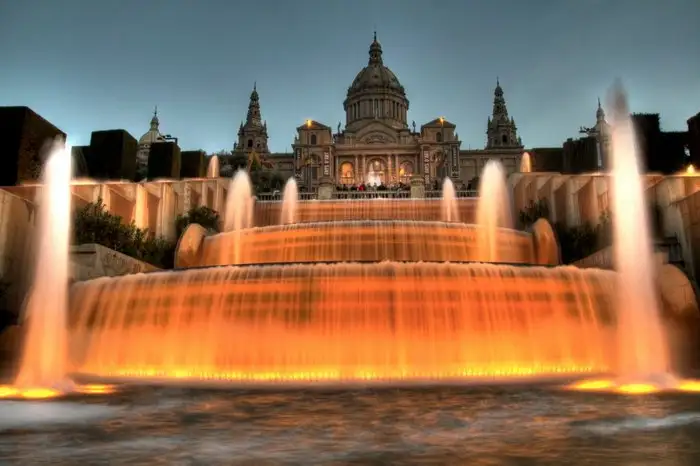 da8c793710a54bcd8a7eb5a45b3c44be.jpg.700x0_q85_autocrop_crop-smart_upscale.webp