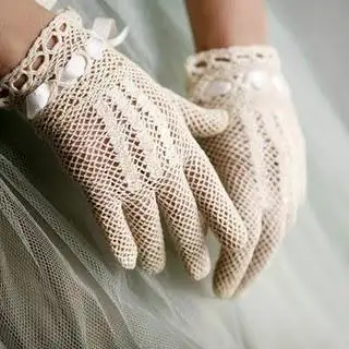 Dantel-Örgü-Gelin-Eldiven.webp