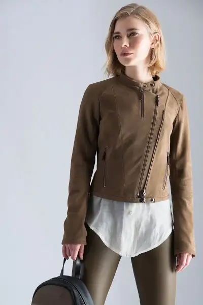 dd43420goat-suede-khaki-lamine-2018-10-B.webp