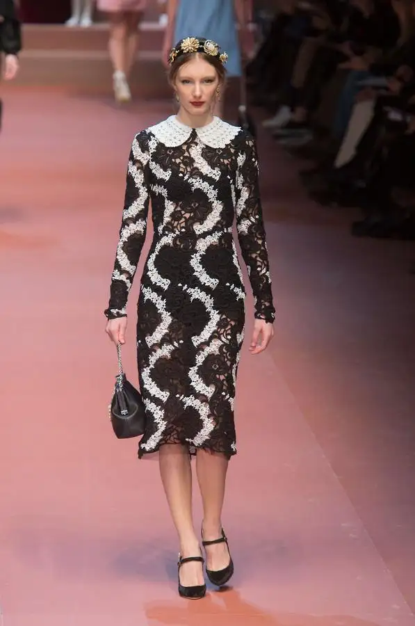 defile-dolce-amp-gabbana-automne-hiver-2015-2016-milan-look-35.webp