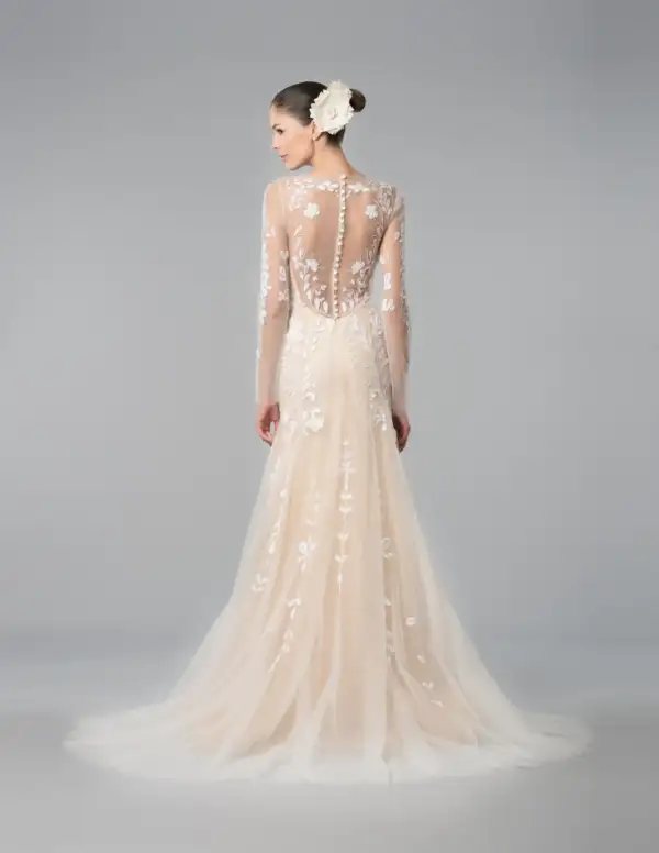 delfina-delicado-y-hermoso-traje-de-novia-en-tul-color-carne-87544.webp
