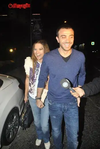 demet akalin_okan kurt0682.webp