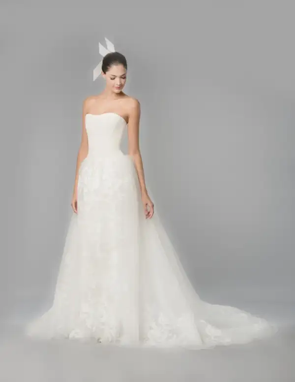 denise-traje-de-novia-con-cuerpo-estilo-corse-e-imponente-fa-87545 (1).webp