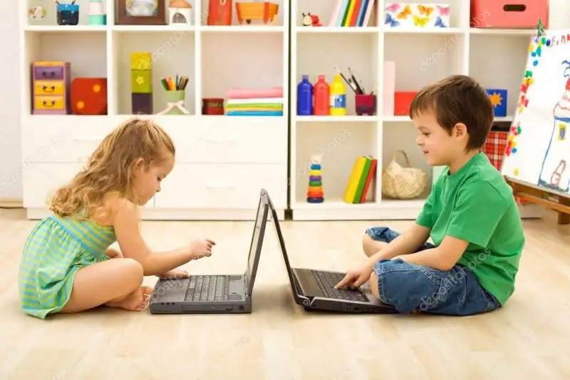 depositphotos_6430250-stock-photo-kids-playing-computer-games.webp