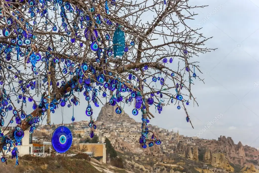 depositphotos_64771209-stock-photo-evil-eye-tree-nevsehir.jpg