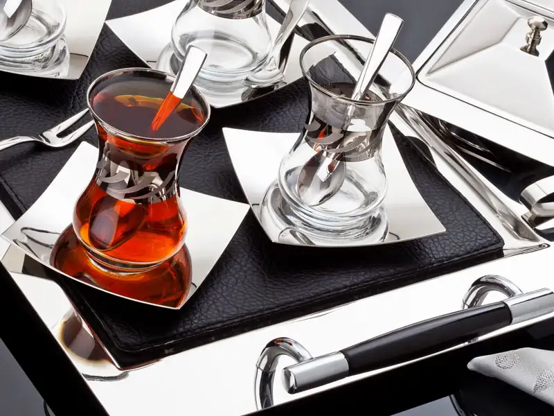 Derili-Çay-Seti.webp
