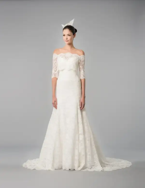 diana-traje-de-novia-confeccionado-en-encaje-con-escote-barc-87548 (1).webp