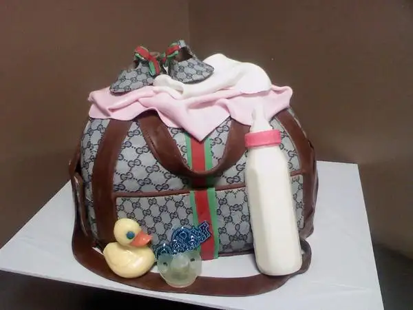 Diaper-Bag-Cakes-20.webp