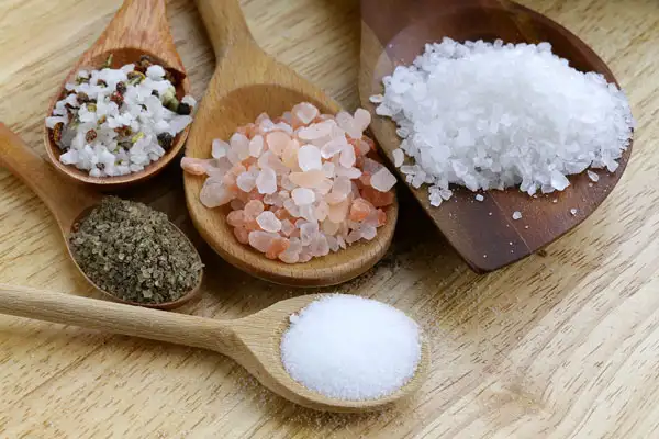 Different-types-of-salt.webp
